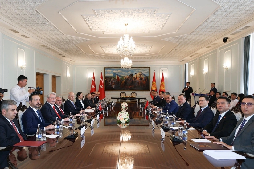 Qırğızıstan və Türkiyə vizasız rejimi 180 günə qədər artıra bilər